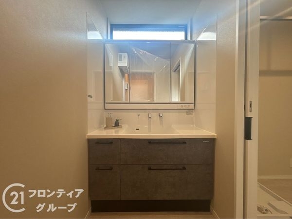 神戸市須磨区南落合1丁目 新築一戸建て 第1 1号地(洗面台・洗面所)