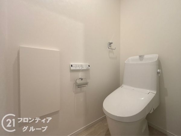 神戸市須磨区南落合1丁目 新築一戸建て 第1 2号地(トイレ)