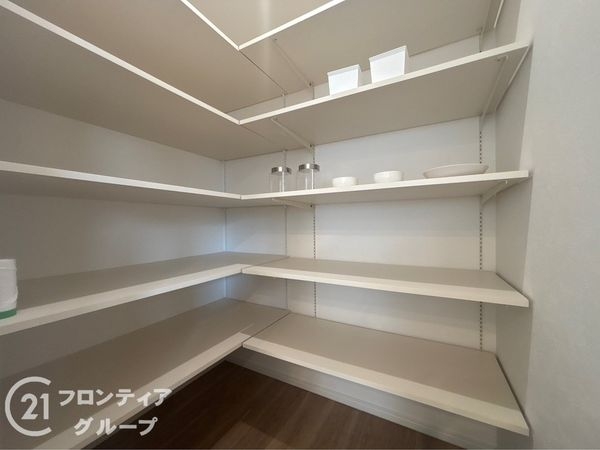 神戸市須磨区南落合1丁目 新築一戸建て 第1 2号地(収納)