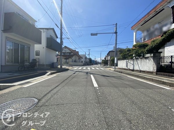明石市西明石町2丁目 新築一戸建て B号棟(前面道路含む現地写真)