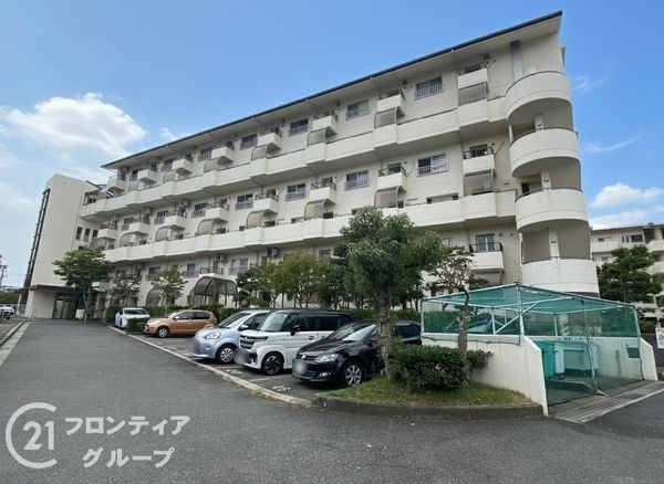 研究学園（６）団地５３０号棟　中古マンション
