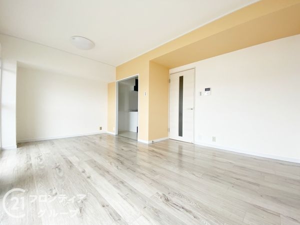 研究学園（６）団地５３０号棟　中古マンション