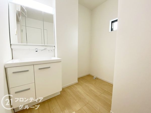 神戸市西区玉津町高津橋　新築一戸建て　１期　全１区画