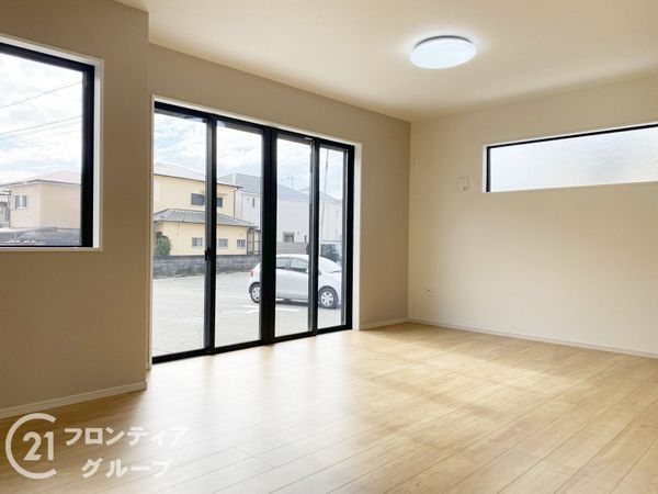 神戸市西区玉津町高津橋　新築一戸建て　１期　全１区画