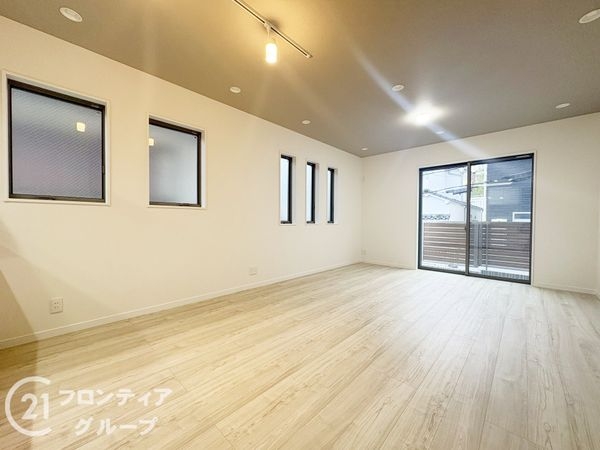神戸市垂水区千鳥が丘３丁目　新築一戸建て