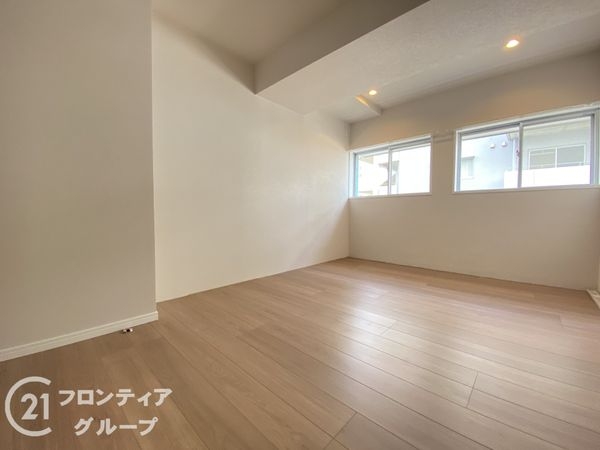 アーサヒルズＢ棟　中古マンション