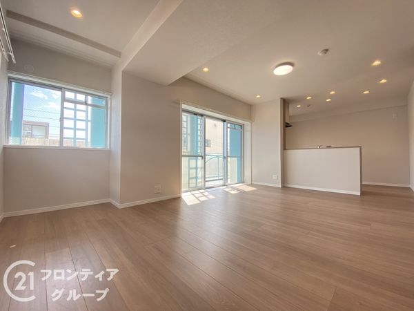 アーサヒルズＢ棟　中古マンション