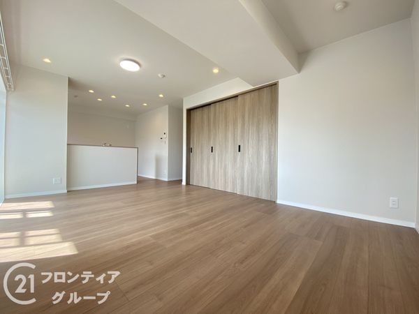 アーサヒルズＢ棟　中古マンション