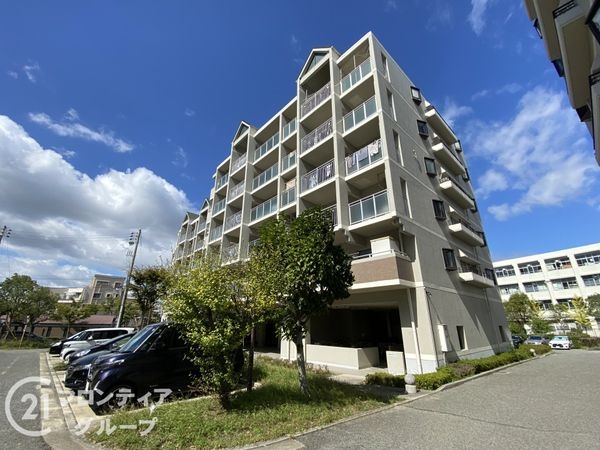 アバンドーネ西神春日台３号棟　中古マンション