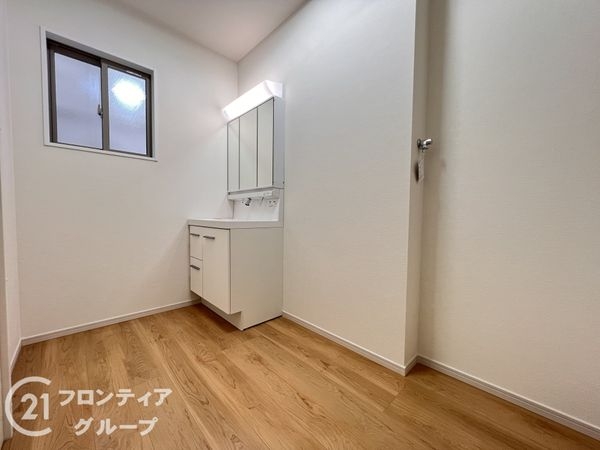 明石市太寺天王町　新築一戸建て　２号棟