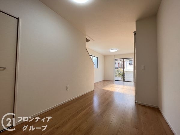 明石市太寺天王町　新築一戸建て　２号棟