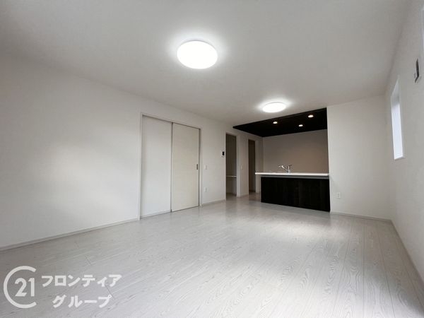 明石市太寺天王町　新築一戸建て　３号棟