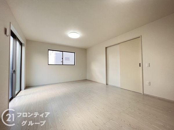 明石市太寺天王町　新築一戸建て　３号棟