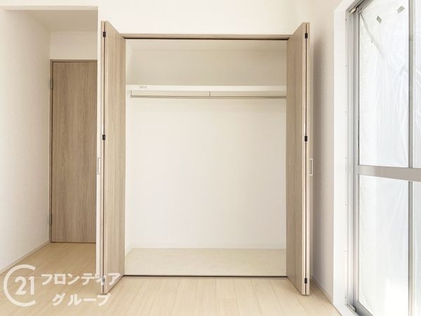 アーサヒルズD棟　中古マンション