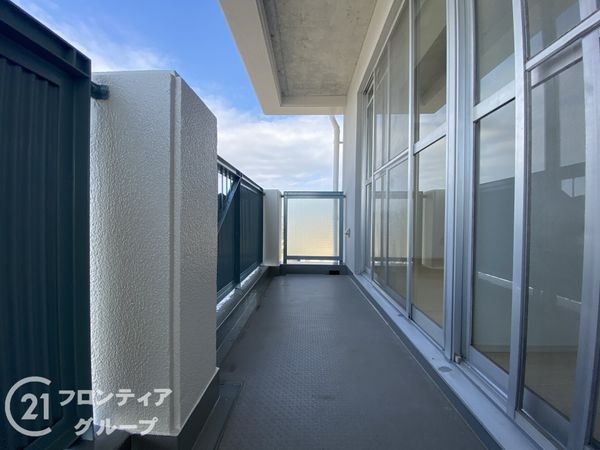 アーサヒルズD棟　中古マンション