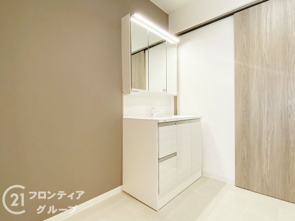 アーサヒルズD棟　中古マンション