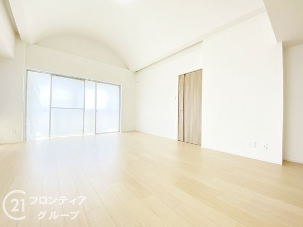 アーサヒルズD棟　中古マンション