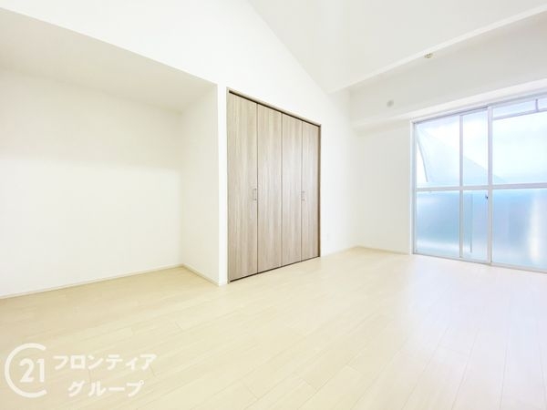 アーサヒルズD棟　中古マンション