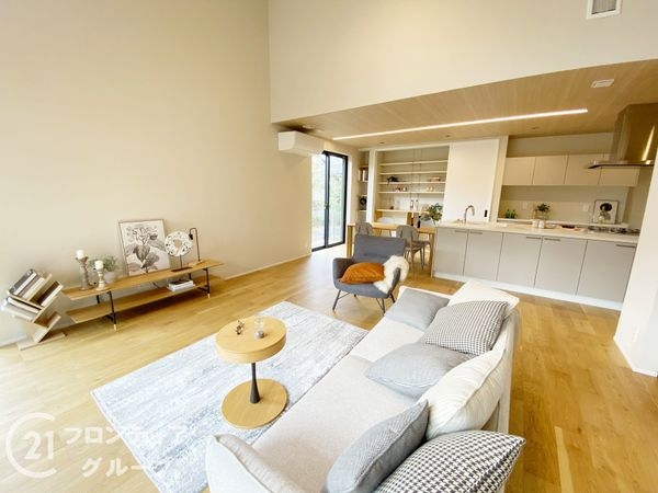 神戸市西区桜が丘中町２丁目　新築一戸建て