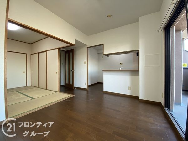 グランプレステージ明石魚住 中古マンション(リビング)