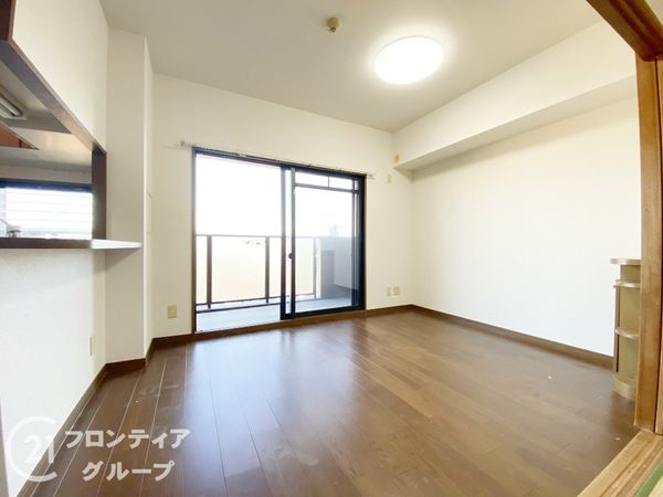 グランプレステージ明石魚住 中古マンション(リビング)