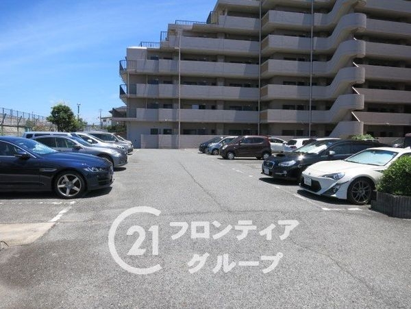 ライオンズマンション明石東二見 中古マンション(駐車場)