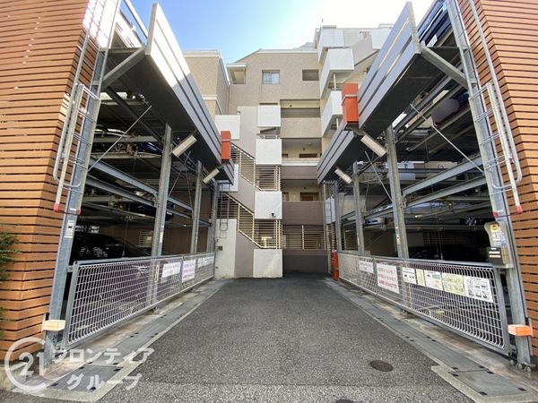 ワコーレ須磨ザ・フィールズ 中古マンション(駐車場)