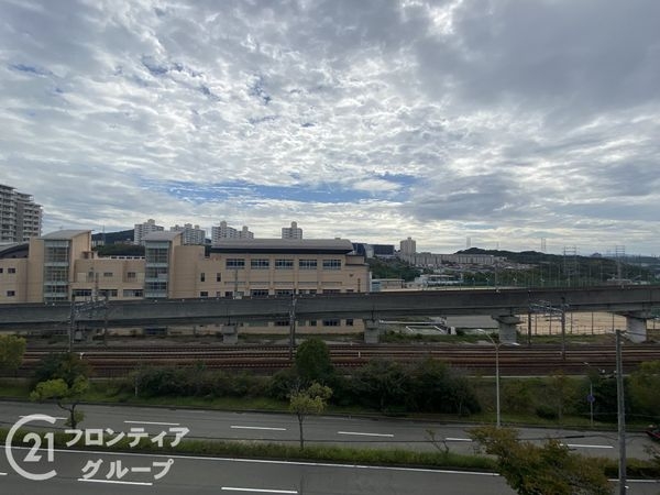 名谷15団地64号棟 中古マンション(現地からの眺望)
