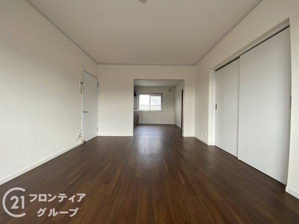 名谷15団地64号棟 中古マンション(リビング)