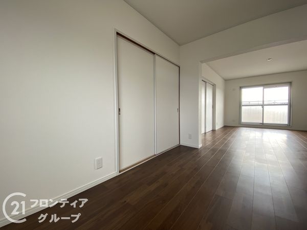 名谷15団地64号棟 中古マンション(リビング)