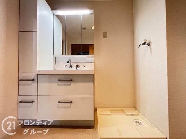 ネオハイツ明石東二見 中古マンション(洗面台・洗面所)