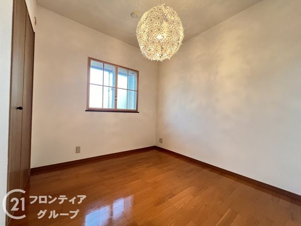 ネオハイツ明石東二見 中古マンション(子供部屋)