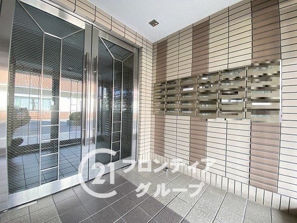 ネオハイツ明石東二見 中古マンション(ロビー)