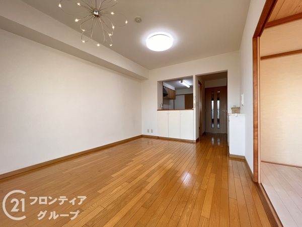 ネオハイツ明石東二見 中古マンション(リビング)