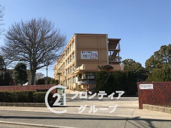 神戸市西区福吉台２丁目の中古一戸建て(神戸市立岩岡中学校)