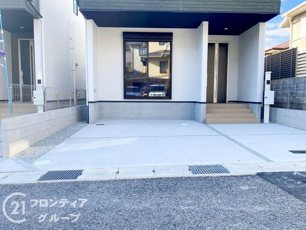 神戸市西区伊川谷町潤和　新築一戸建て　１期　１号棟