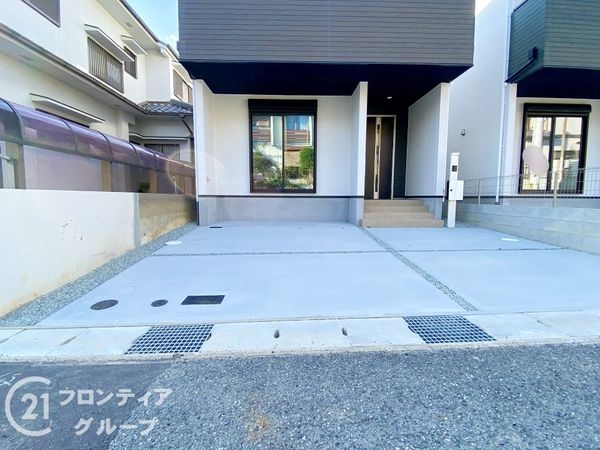 神戸市西区伊川谷町潤和　新築一戸建て　１期　２号棟