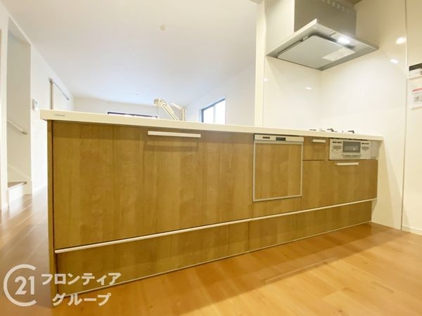 神戸市西区伊川谷町潤和　新築一戸建て　１期　２号棟