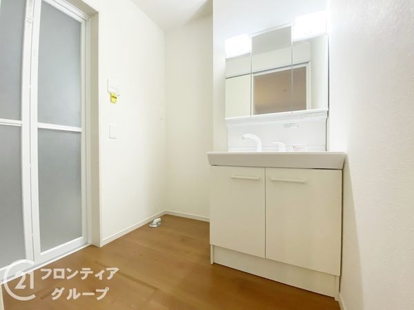神戸市西区伊川谷町潤和　新築一戸建て　１期　２号棟