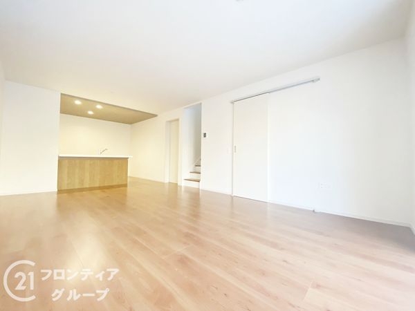 神戸市西区伊川谷町潤和　新築一戸建て　１期　２号棟