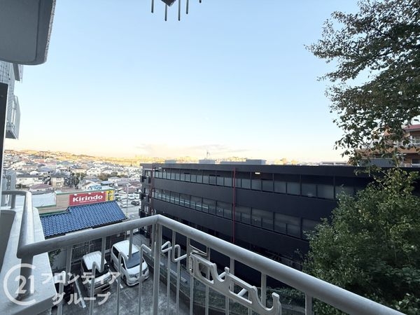 メゾンドール朝霧　中古マンション