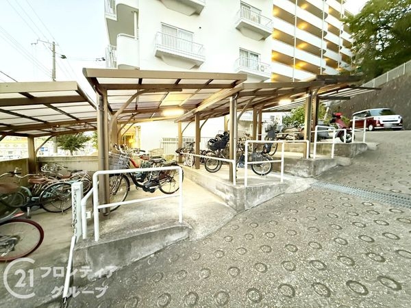 メゾンドール朝霧　中古マンション