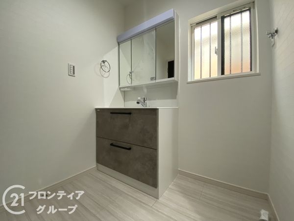 明石市魚住町西岡　新築一戸建て