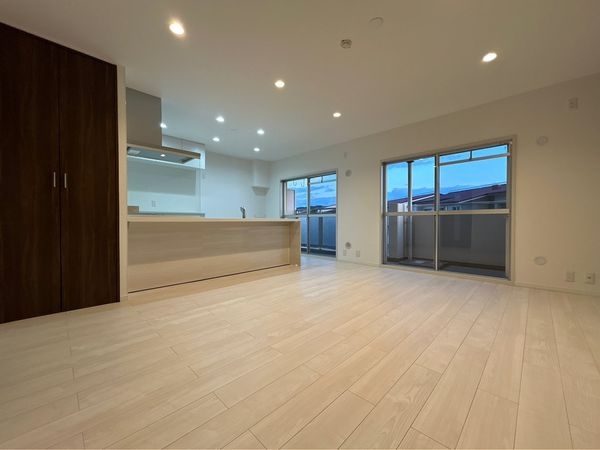 研究学園（５）団地５２６号棟　中古マンション