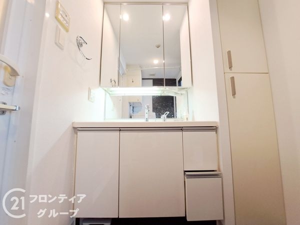 ディーレスティア朝霧　中古マンション