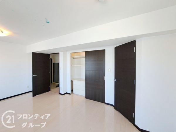 ディーレスティア朝霧　中古マンション