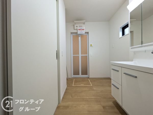 神戸市垂水区星陵台１丁目　新築一戸建て　１期　１号棟