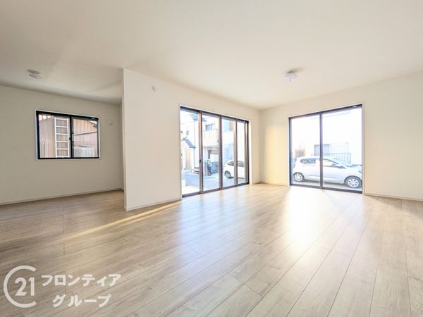 神戸市垂水区星陵台１丁目　新築一戸建て　１期　１号棟