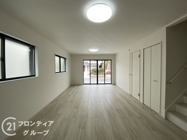 神戸市西区竹の台５丁目　新築一戸建て　1期　2号棟