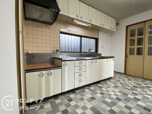 神戸市西区富士見が丘４丁目の中古一戸建て